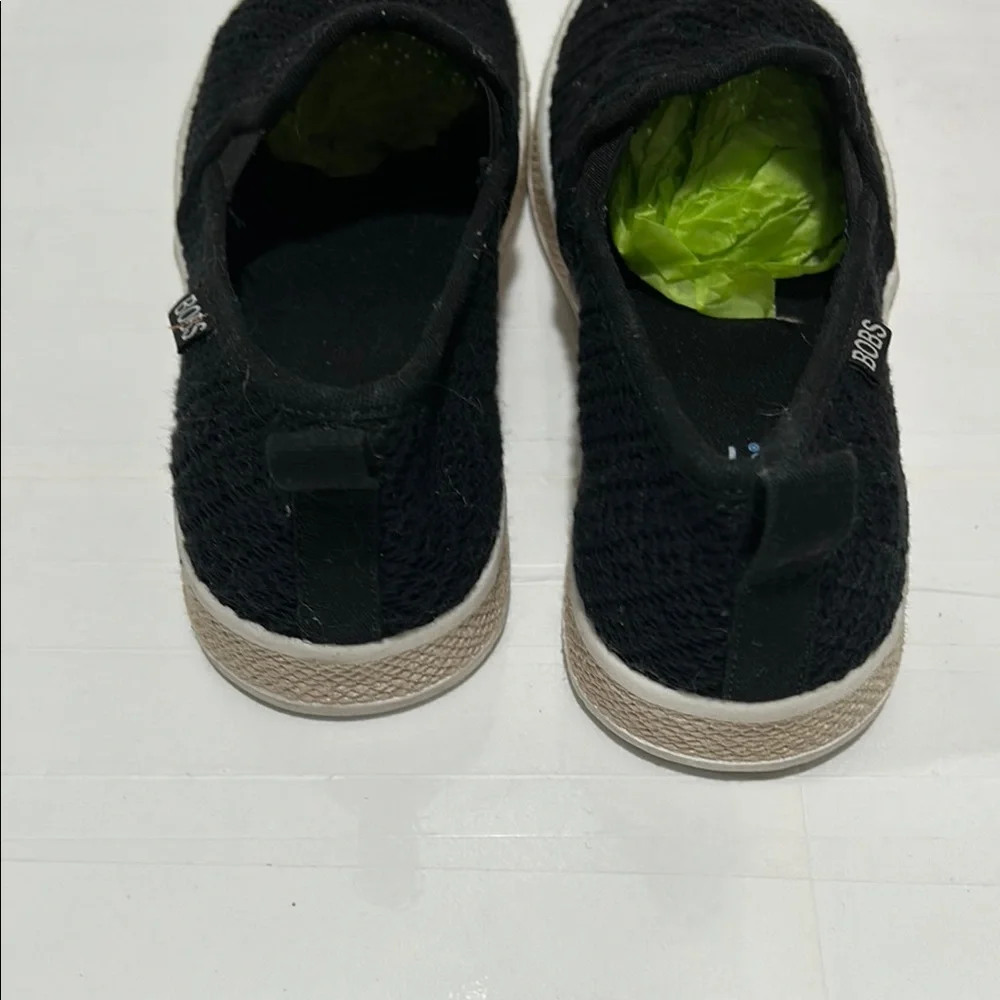 BOBS by sketchers Black Slip-On Flexpadrille luxe summer sky size 6 GUCoff white